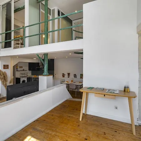 Whome 1-bedroom Loft Perfect To Explore Апартаменты