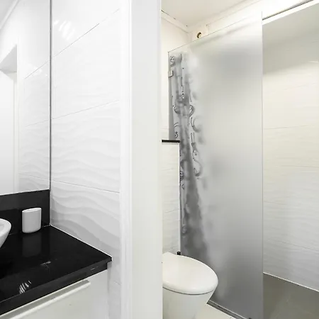 Апартаменты Whome 1-bedroom Loft Perfect To Explore