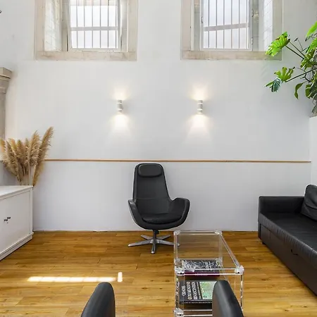 Whome 1-bedroom Loft Perfect To Explore Lisbona