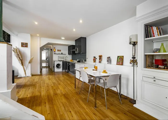 Whome 1-bedroom Loft Perfect To Explore דירה ליסבון